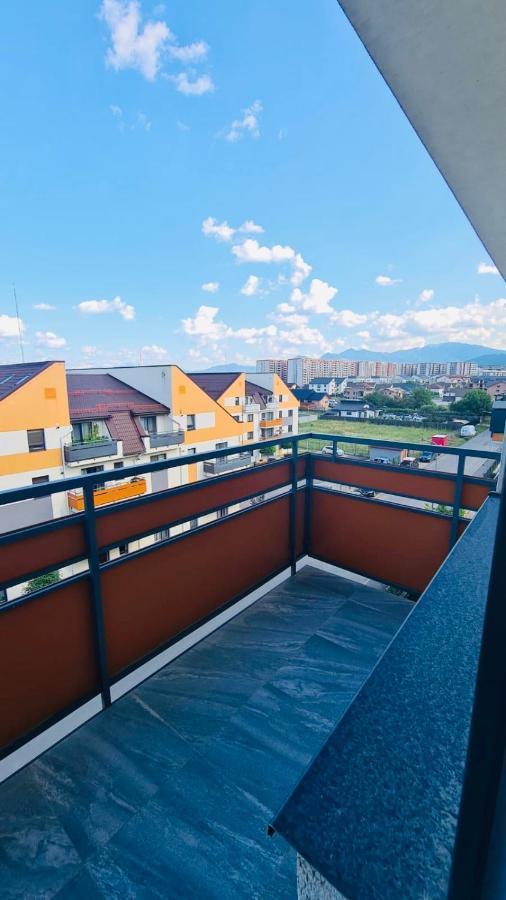 Bacovia Cazare Coresi Apartment Брашов Екстериор снимка
